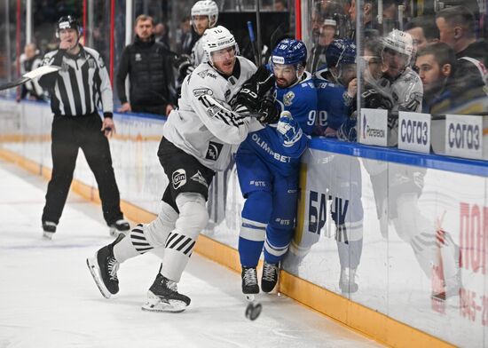 Хоккей. КХЛ. "Динамо М" (Москва) - "Трактор" (Челябинск) 