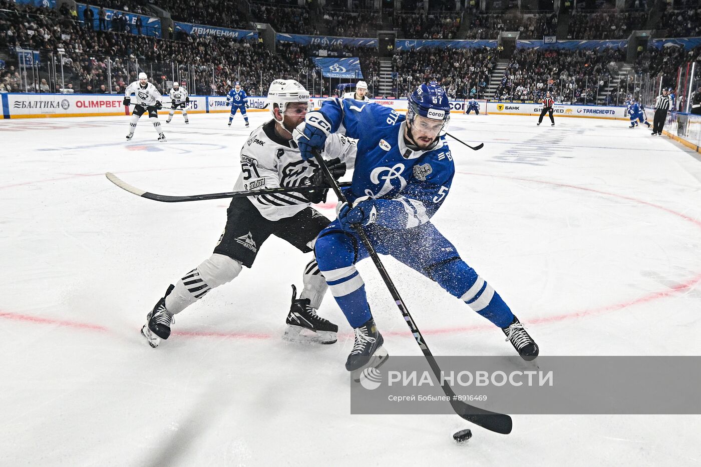 Хоккей. КХЛ. "Динамо М" (Москва) - "Трактор" (Челябинск) 