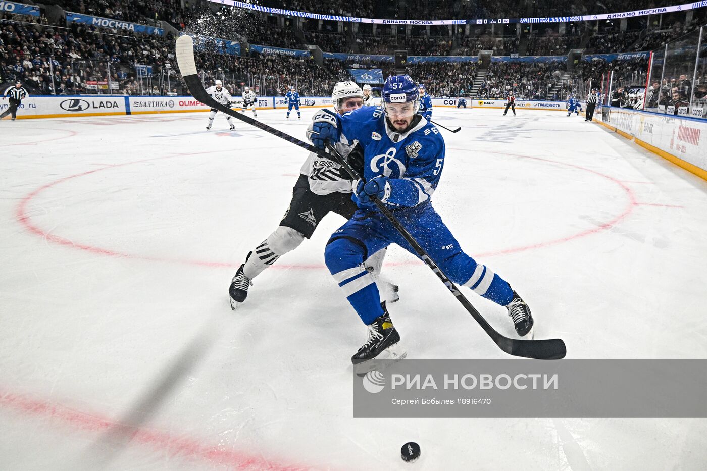 Хоккей. КХЛ. "Динамо М" (Москва) - "Трактор" (Челябинск) 
