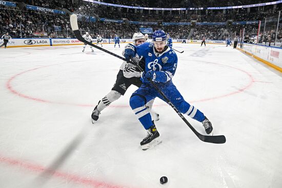 Хоккей. КХЛ. "Динамо М" (Москва) - "Трактор" (Челябинск) 