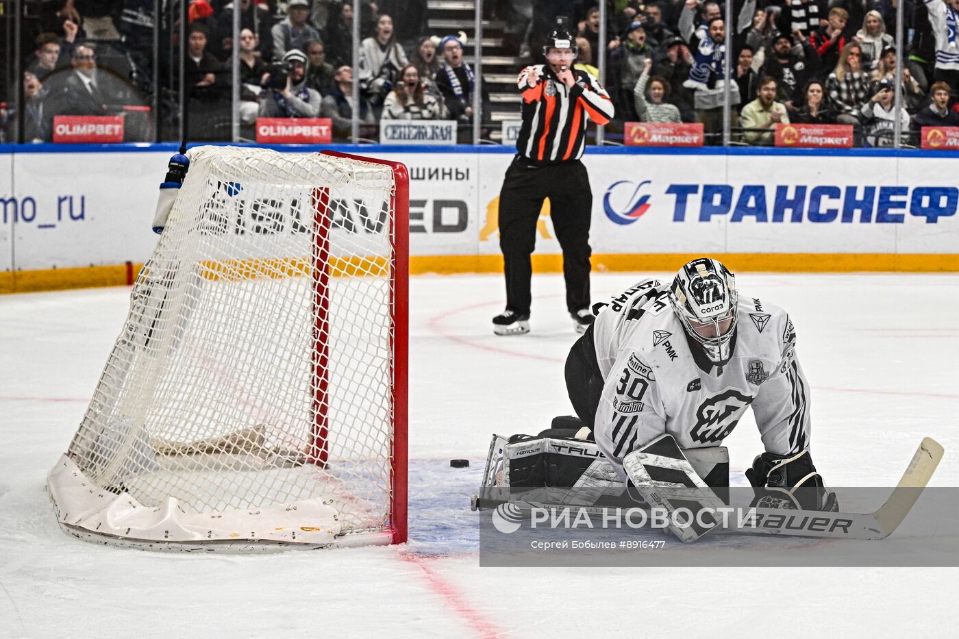 Хоккей. КХЛ. "Динамо М" (Москва) - "Трактор" (Челябинск) 