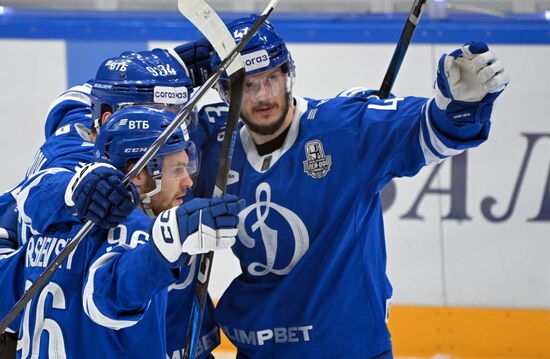 Хоккей. КХЛ. "Динамо М" (Москва) - "Трактор" (Челябинск) 