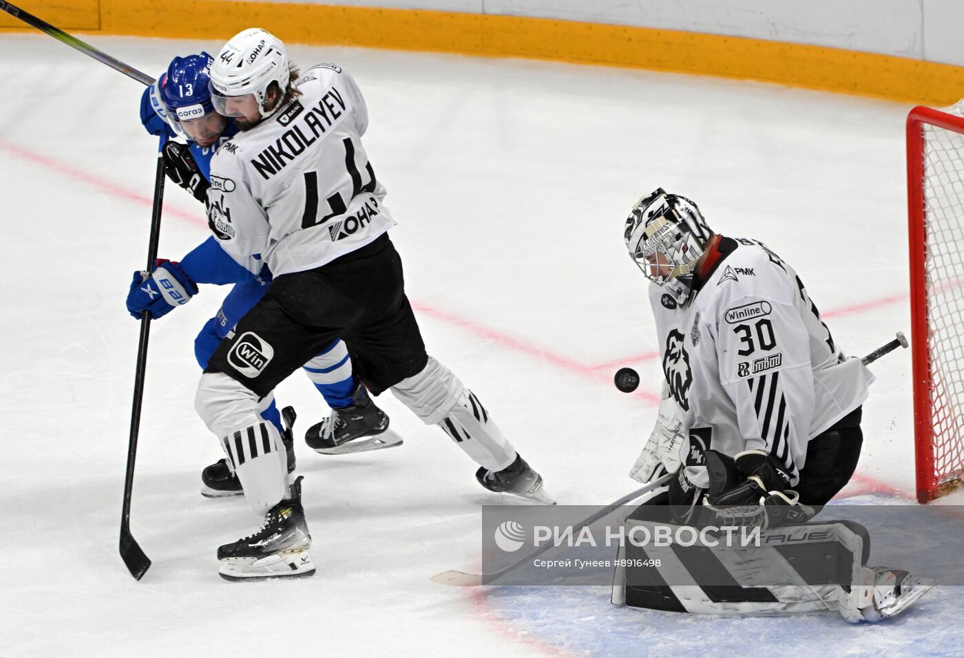 Хоккей. КХЛ. "Динамо М" (Москва) - "Трактор" (Челябинск)