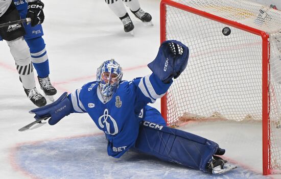 Хоккей. КХЛ. "Динамо М" (Москва) - "Трактор" (Челябинск) 