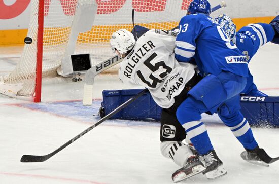 Хоккей. КХЛ. "Динамо М" (Москва) - "Трактор" (Челябинск) 