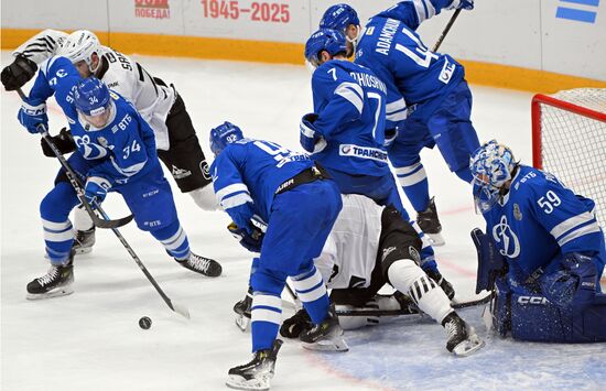Хоккей. КХЛ. "Динамо М" (Москва) - "Трактор" (Челябинск) 