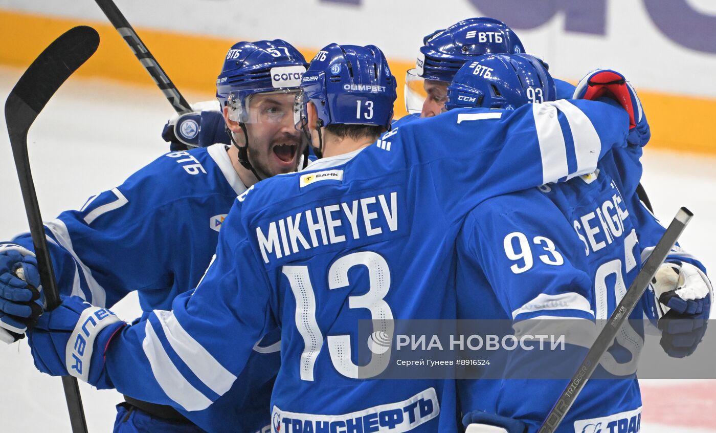 Хоккей. КХЛ. "Динамо М" (Москва) - "Трактор" (Челябинск) 