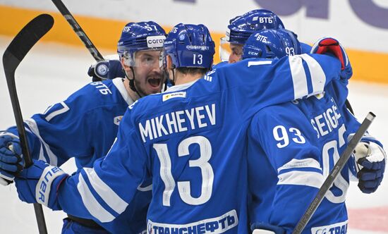 Хоккей. КХЛ. "Динамо М" (Москва) - "Трактор" (Челябинск) 