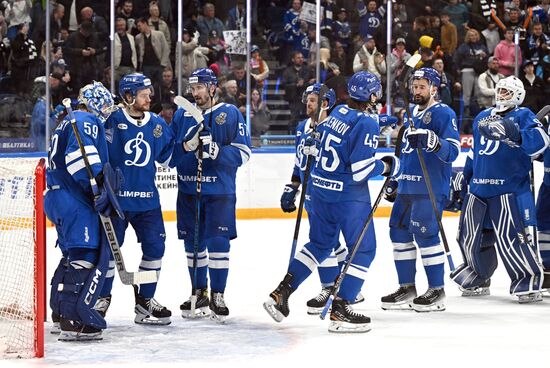 Хоккей. КХЛ. "Динамо М" (Москва) - "Трактор" (Челябинск) 