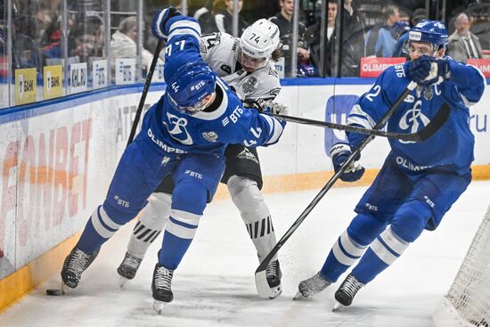 Хоккей. КХЛ. "Динамо М" (Москва) - "Трактор" (Челябинск) 