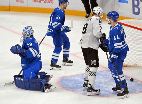 Хоккей. КХЛ. "Динамо М" (Москва) - "Трактор" (Челябинск) 