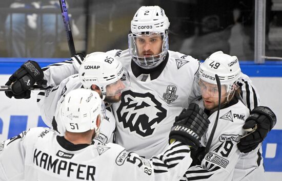 Хоккей. КХЛ. "Динамо М" (Москва) - "Трактор" (Челябинск) 