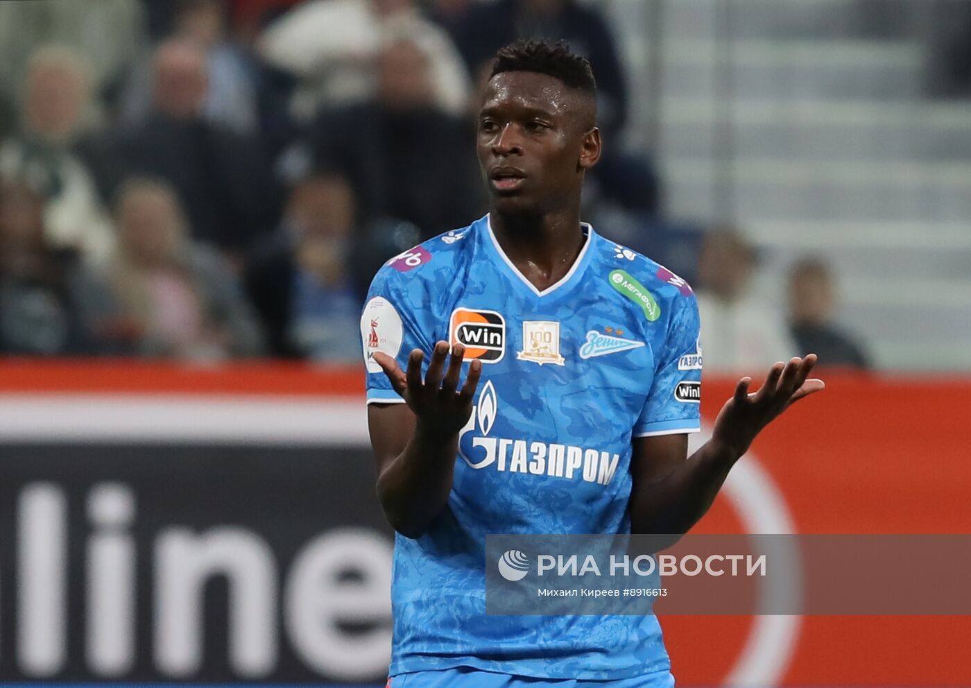 Футбол. РПЛ. "Зенит" (Санкт-Петербург) - "Пари НН" (Нижний Новгород)