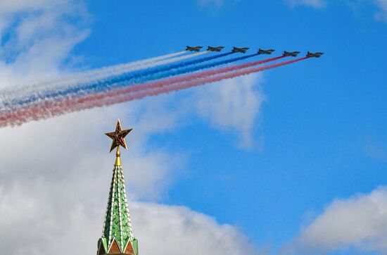Репетиция воздушной части парада Победы 
