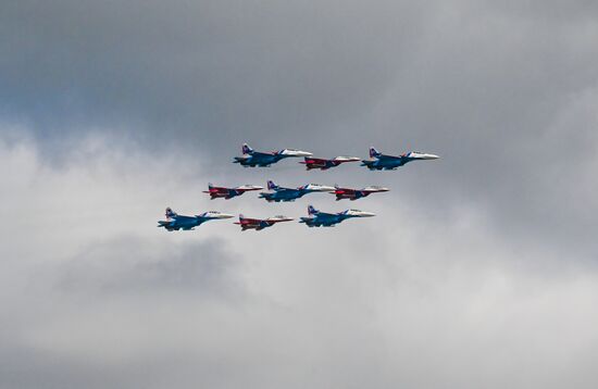 Репетиция воздушной части парада Победы 