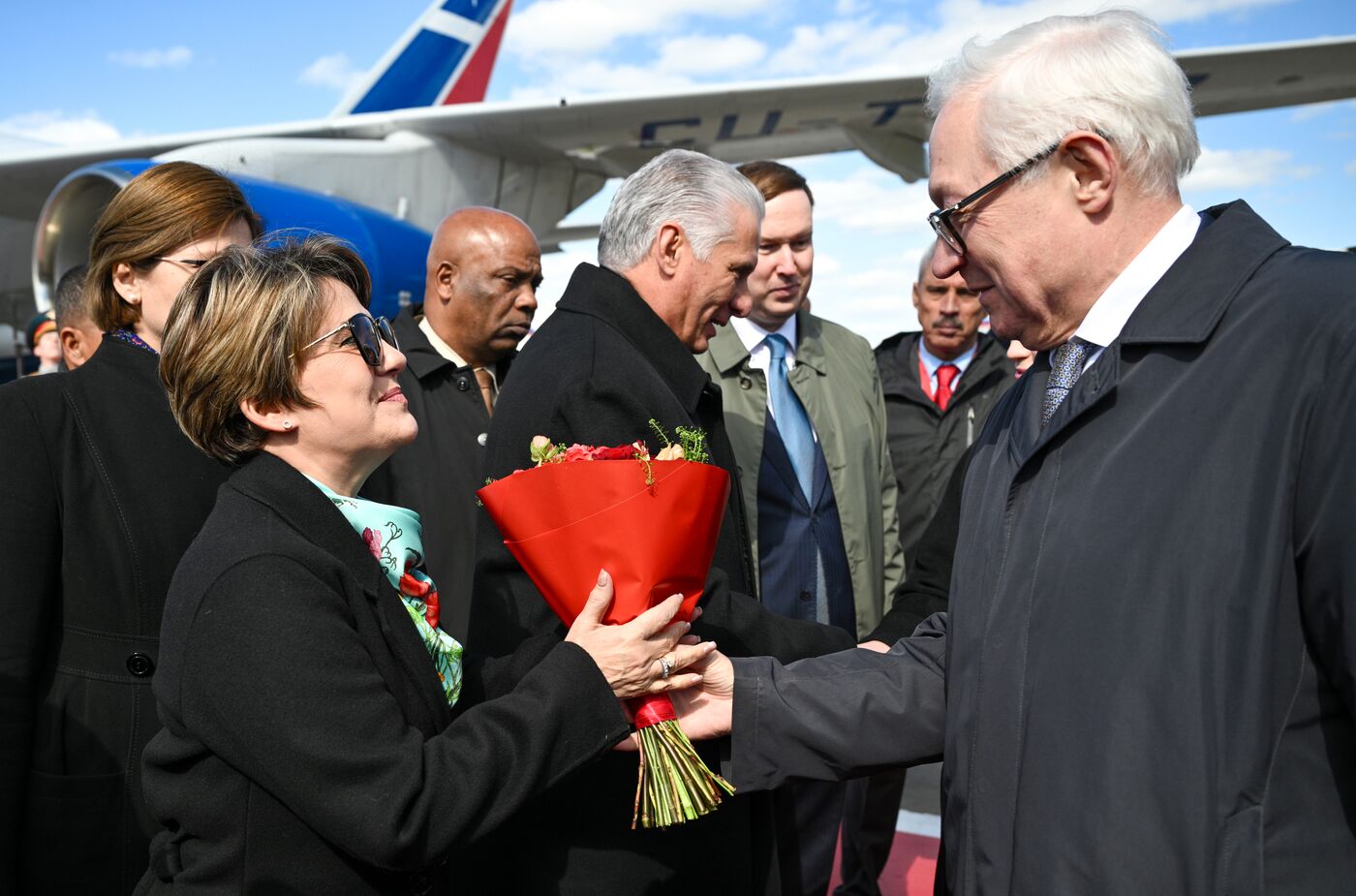 Прилет президента Кубы Мигеля Диас Канель Бермудеса в Москву для участия в праздновании 80-летия Победы