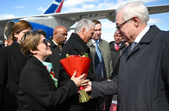 Прилет президента Кубы Мигеля Диас Канель Бермудеса в Москву для участия в праздновании 80-летия Победы