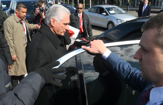 Прилет президента Кубы Мигеля Диас Канель Бермудеса в Москву для участия в праздновании 80-летия Победы