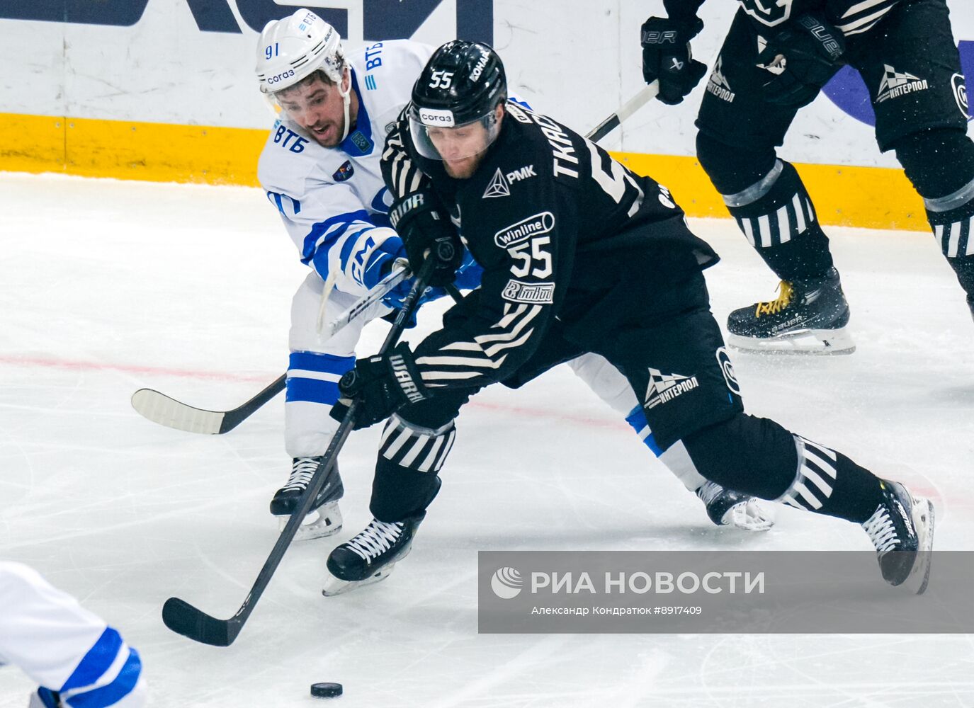 Хоккей. КХЛ. "Трактор" (Челябинск) - "Динамо" (Москва) 