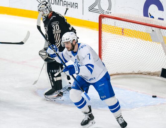 Хоккей. КХЛ. "Трактор" (Челябинск) - "Динамо" (Москва) 