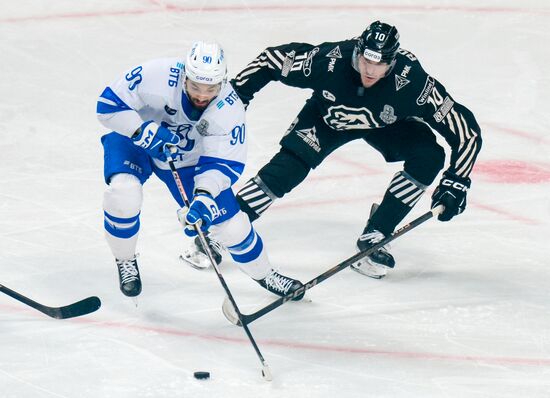 Хоккей. КХЛ. "Трактор" (Челябинск) - "Динамо" (Москва) 