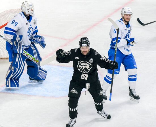 Хоккей. КХЛ. "Трактор" (Челябинск) - "Динамо" (Москва) 