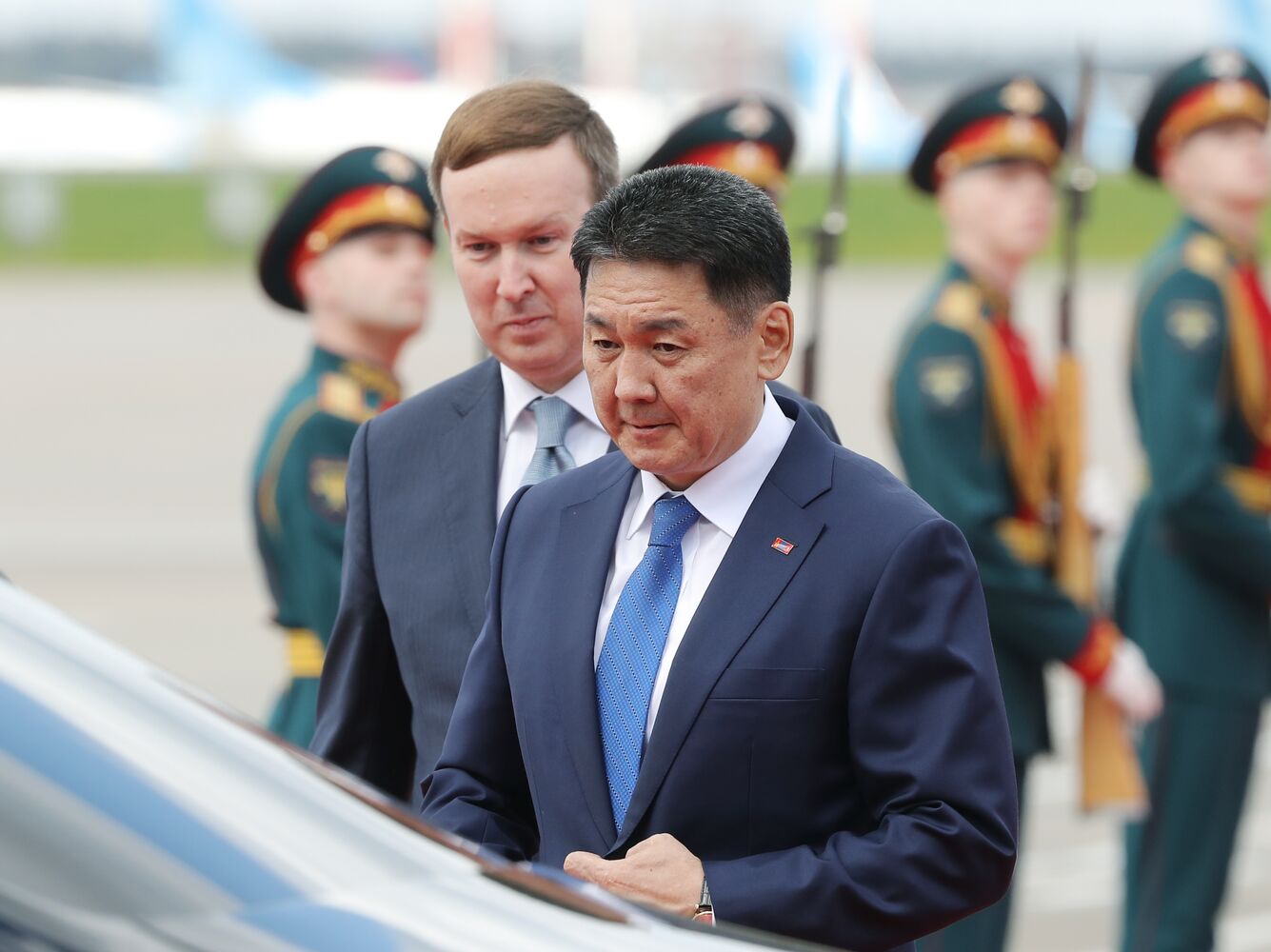 Прилет президента Монголии Ухнаагийна Хурэлсуха в Москву для участия в праздновании 80-летия Победы