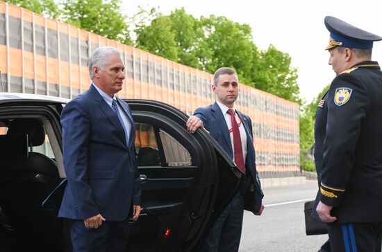 Встреча президента РФ В. Путина и президента Кубы М. Диас-Канеля 