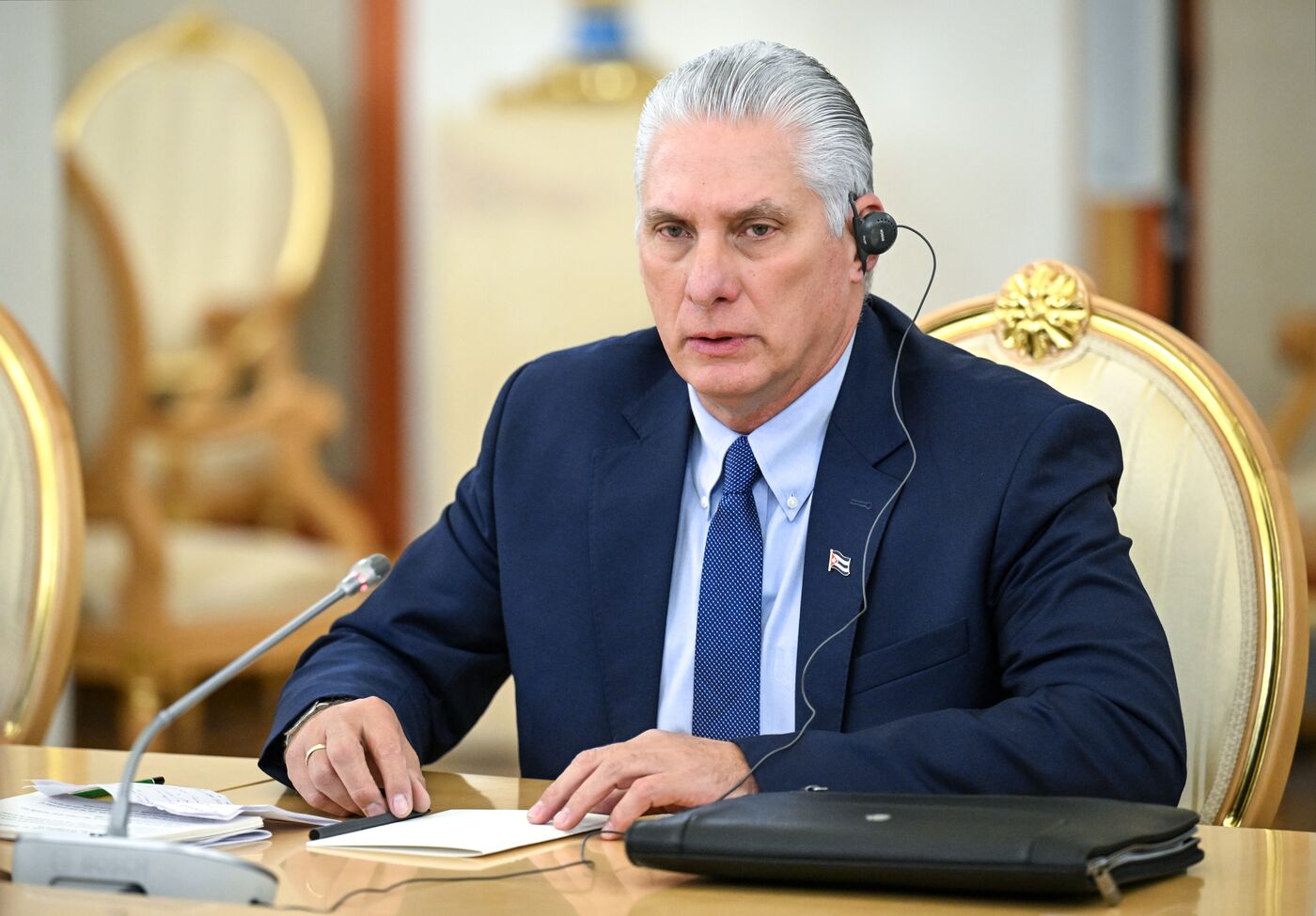 Встреча президента РФ В. Путина и президента Кубы М. Диас-Канеля 