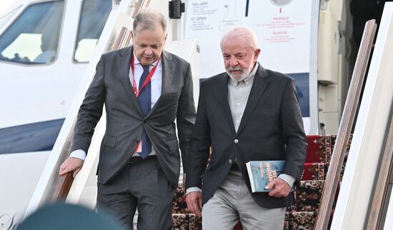 Прилет президента Бразилии Луиса Инасиу Лулы да Силвы в Москву для участия в праздновании 80-летия Победы