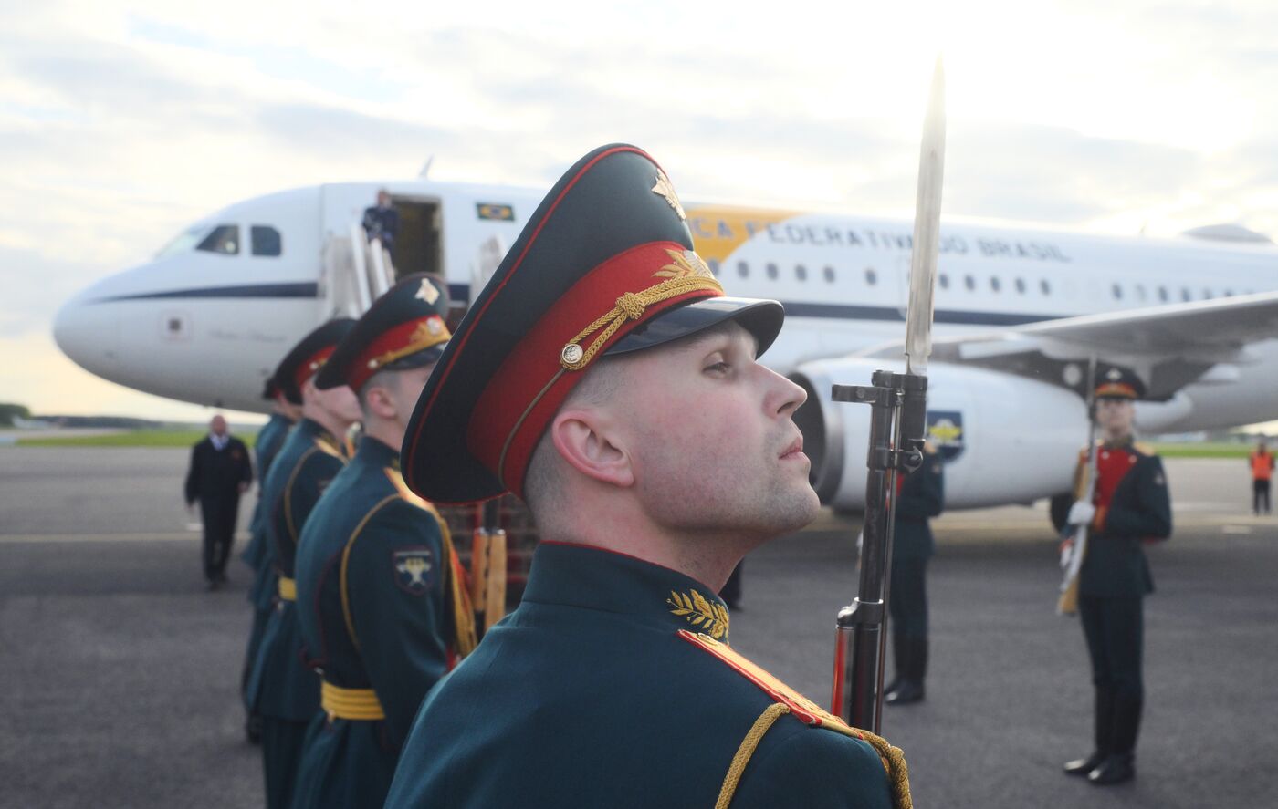 Прилет президента Бразилии Луиса Инасиу Лулы да Силвы в Москву для участия в праздновании 80-летия Победы