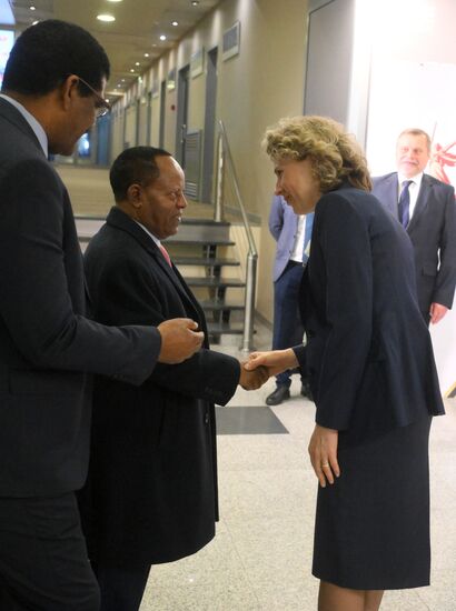 Прилет президента Эфиопии Тайе Ацке-Селассие в Москву для участия в праздновании 80-летия Победы