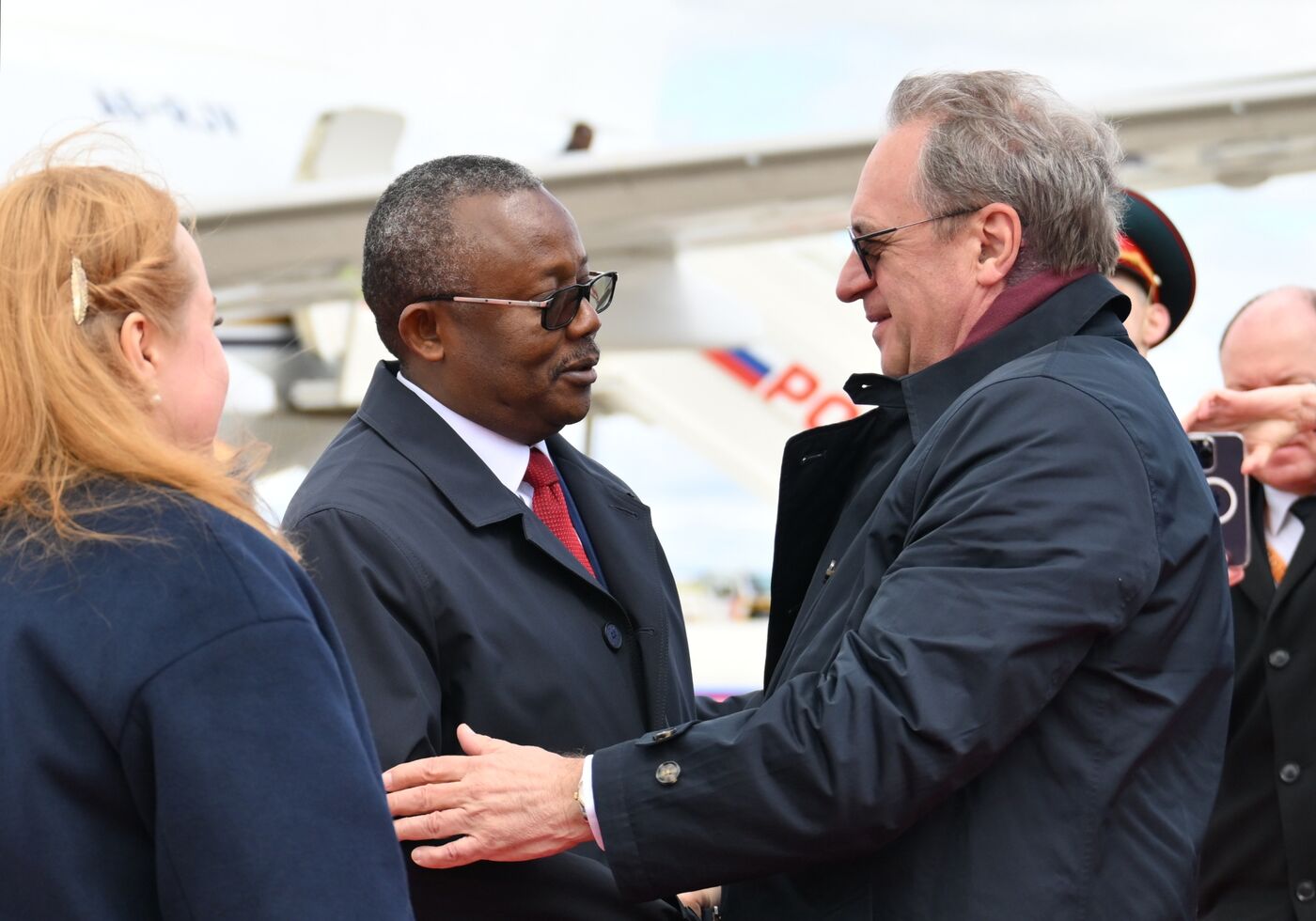 Прилет президента Республики Гвинея-Бисау Умару Сиссоку Эмбало в Москву для участия в праздновании 80-летия Победы