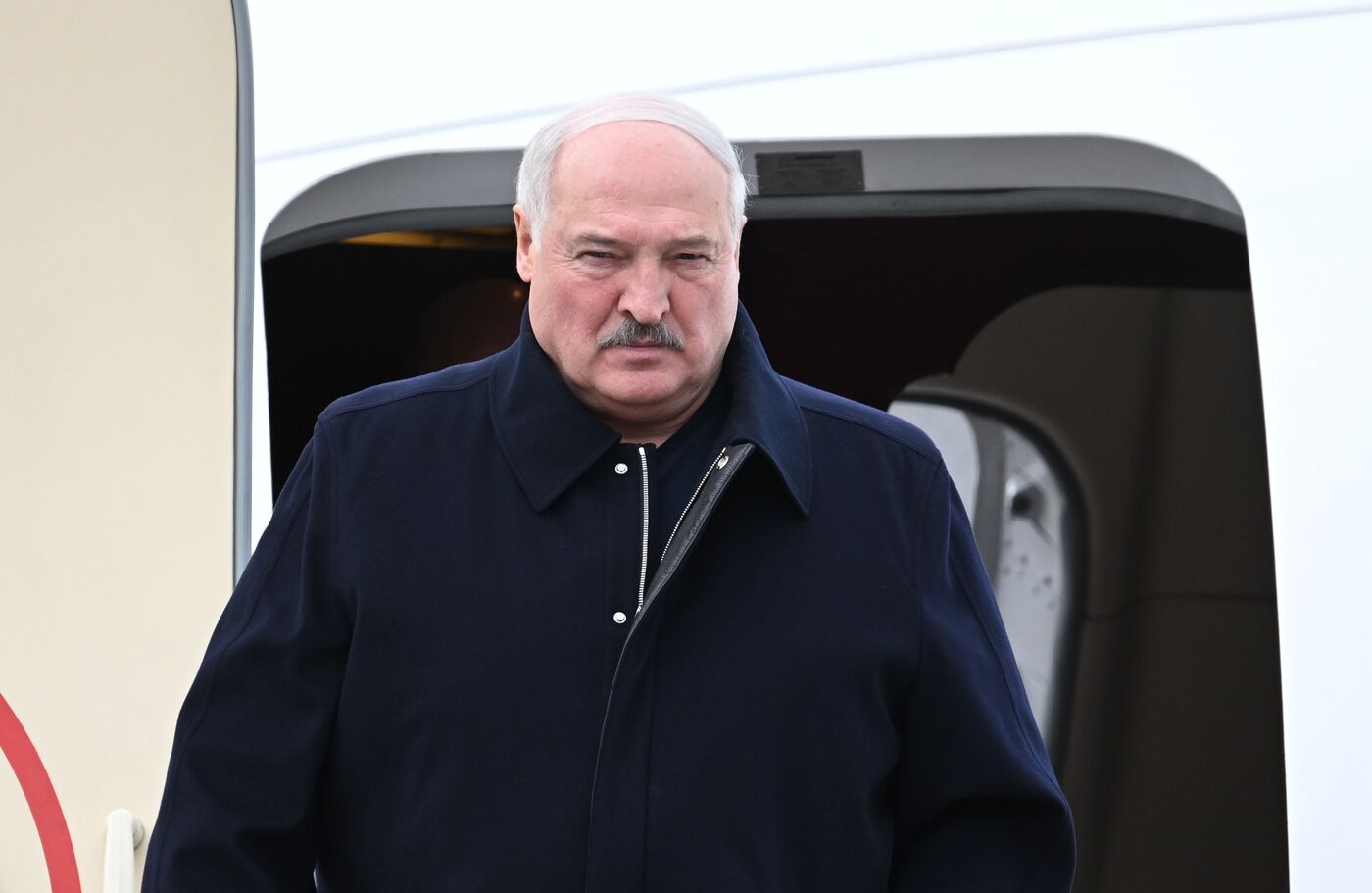 Прилет президента Белоруссии Александра Лукашенко в Москву для участия в праздновании 80-летия Победы