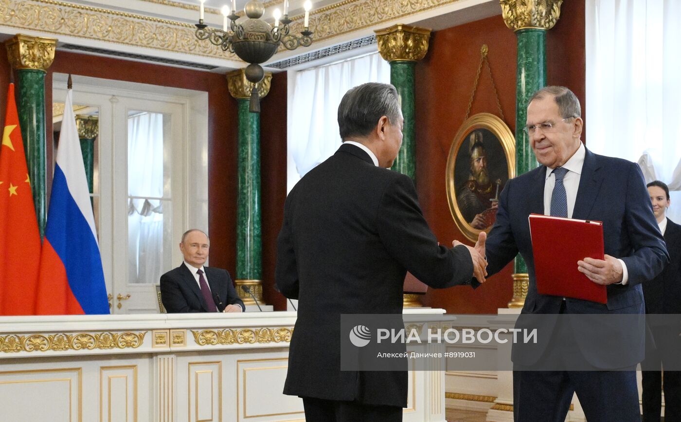 Официальный визит председателя КНР Си Цзиньпина в Россию