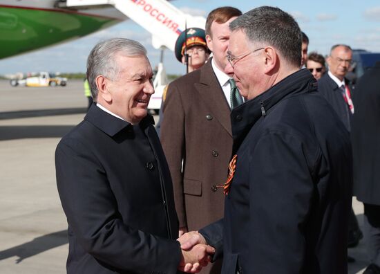 Прилет президента Республики Узбекистан Шавката Мирзиёева в Москву для участия в праздновании 80-летия Победы