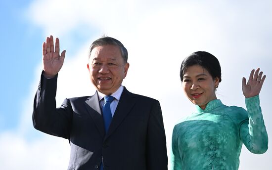 Официальный визит генсека Компартии Вьетнама То Лама в Россию