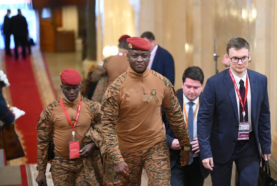 Прибытие глав иностранных делегаций в Кремль
