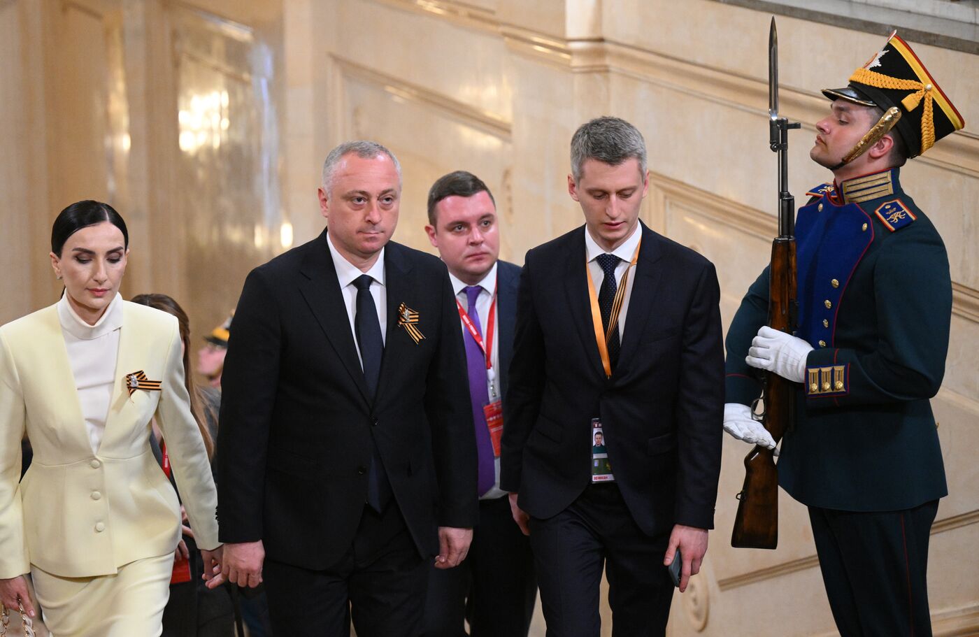 Прибытие глав иностранных делегаций в Кремль на праздничный концерт