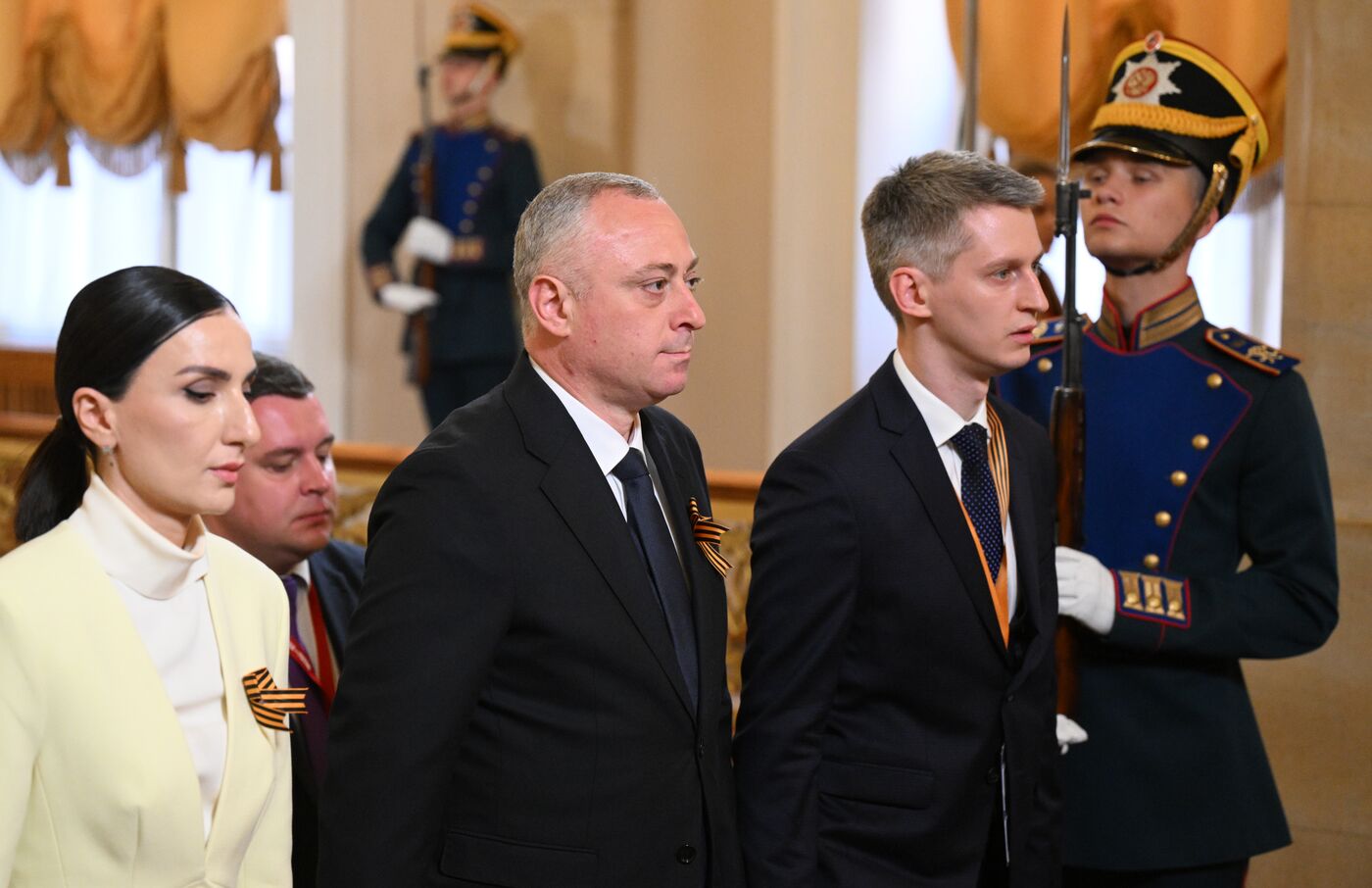 Прибытие глав иностранных делегаций в Кремль на праздничный концерт