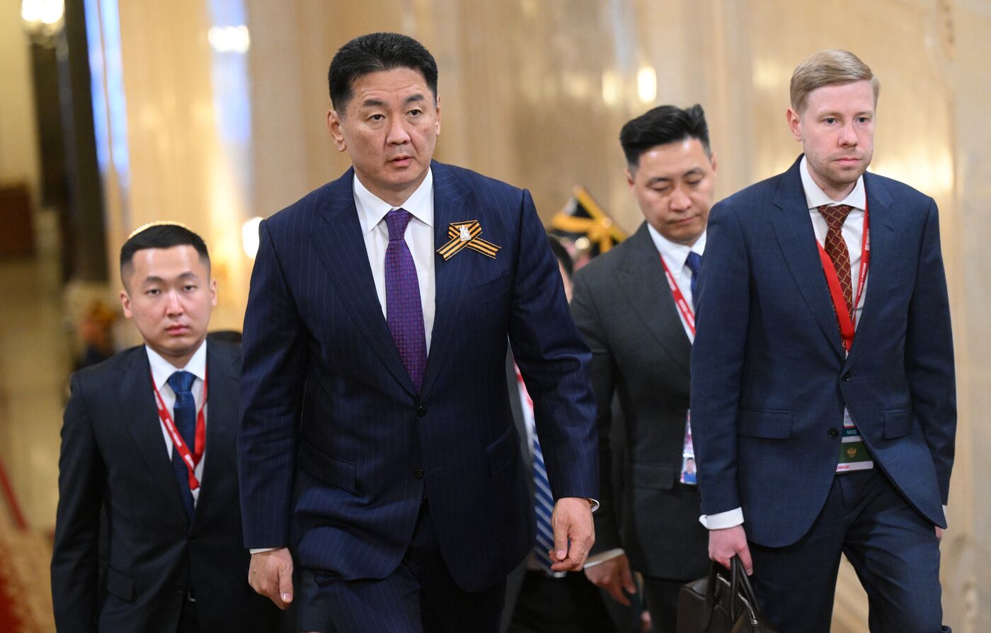 Прибытие глав иностранных делегаций в Кремль на праздничный концерт