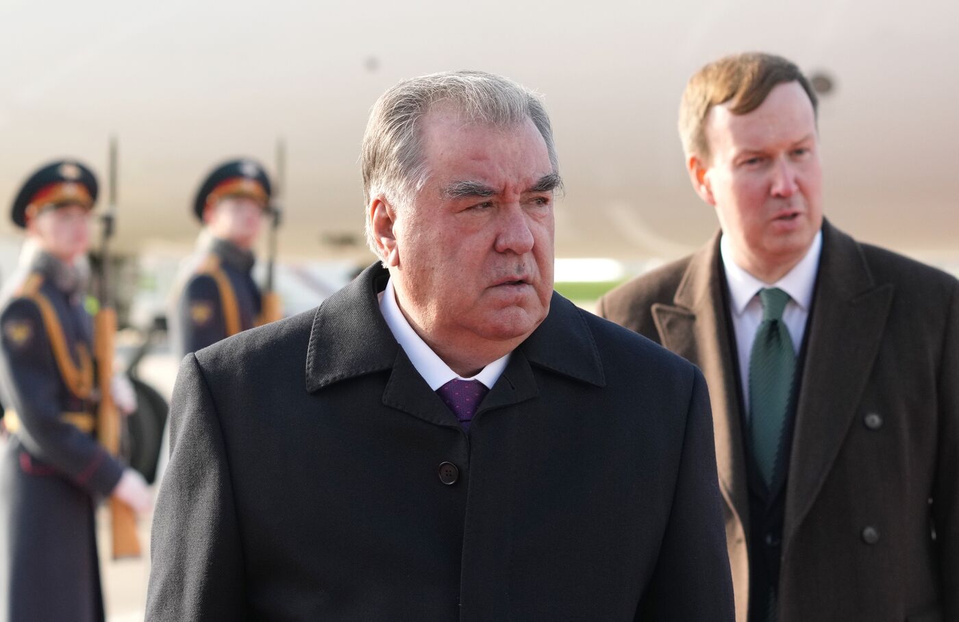 Прилет президента Таджикистана Эмомали Рахмона в Москву для участия в праздновании 80-летия Победы