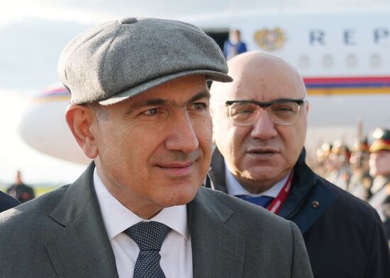 Прилет премьер-министра Республики Армения Никола Пашиняна в Москву для участия в праздновании 80-летия Победы