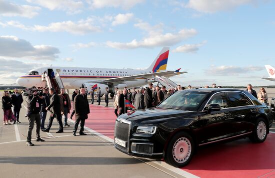 Прилет премьер-министра Республики Армения Никола Пашиняна в Москву для участия в праздновании 80-летия Победы