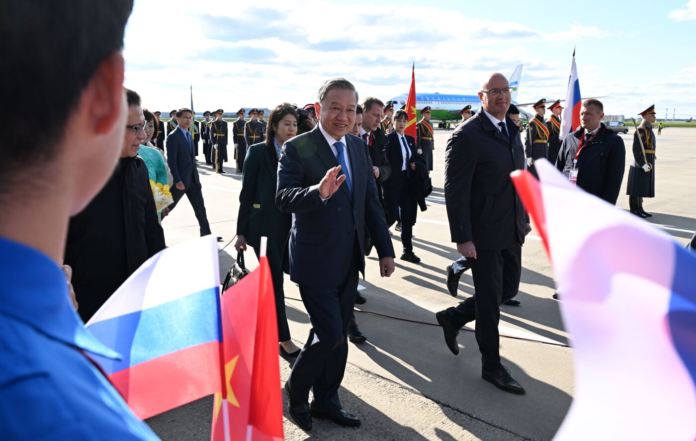 Официальный визит генсека Компартии Вьетнама То Лама в Россию