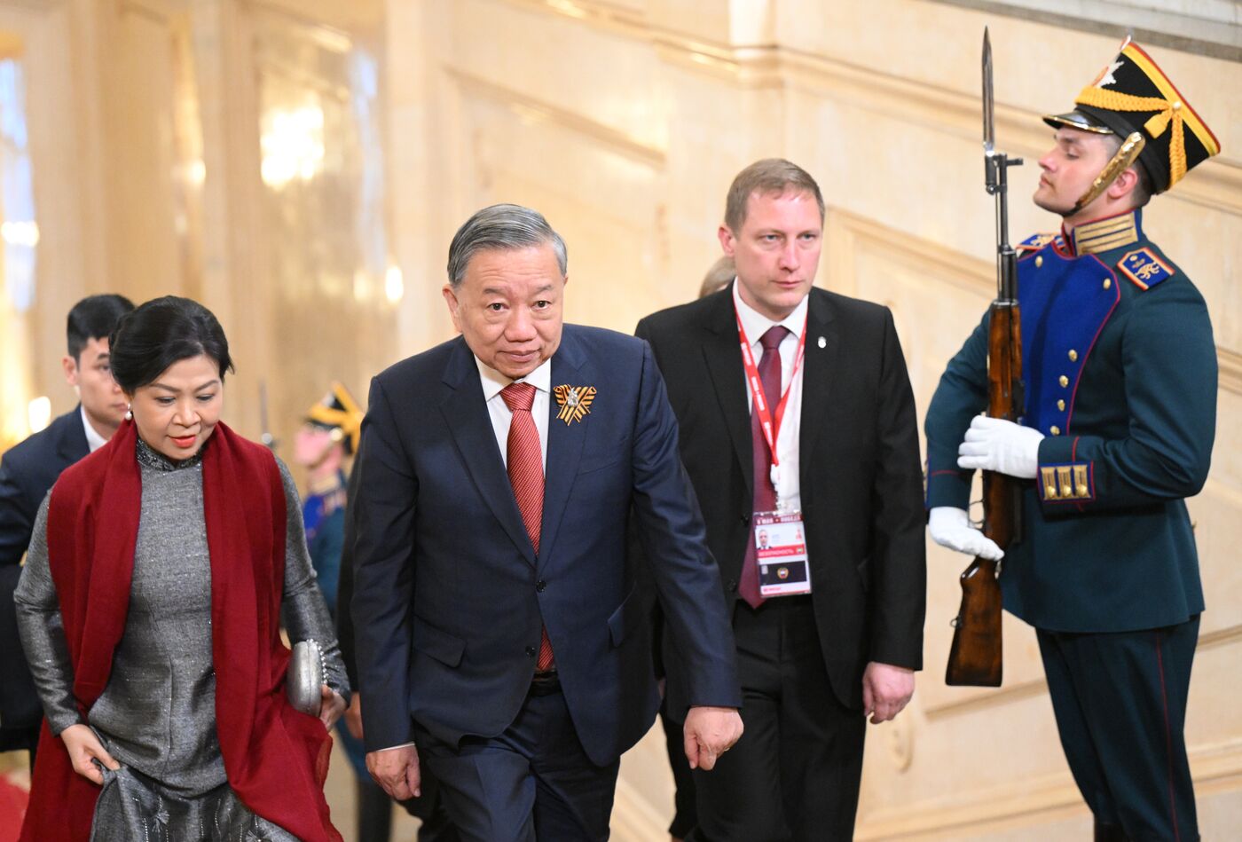 Прибытие глав иностранных делегаций в Кремль на праздничный концерт