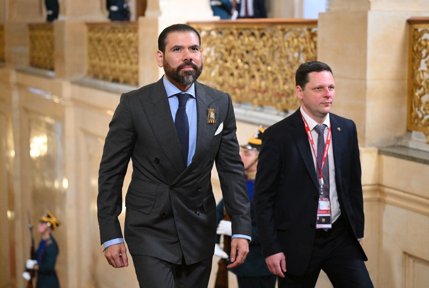 Прибытие глав иностранных делегаций в Кремль на праздничный концерт