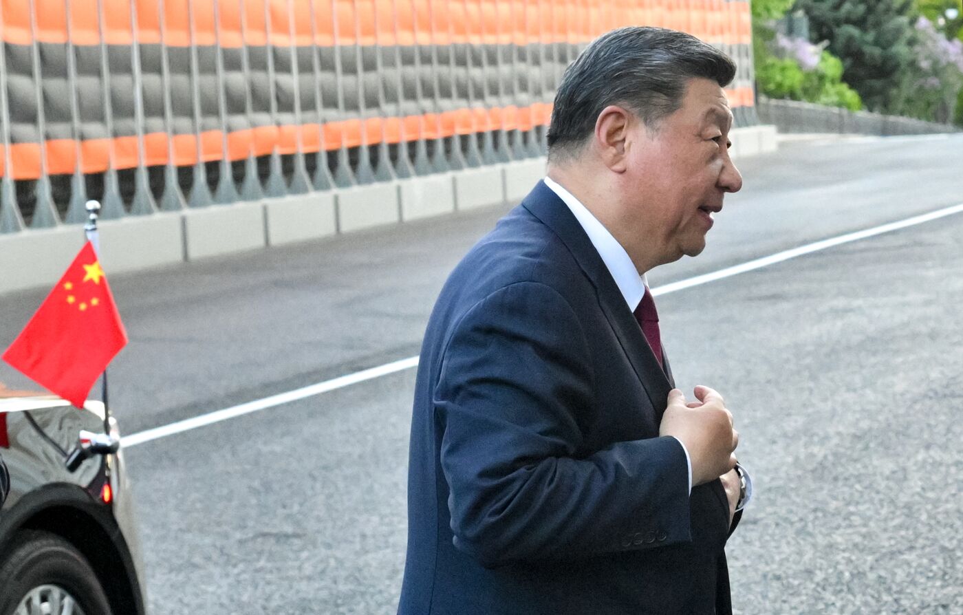 Прибытие глав иностранных делегаций в Кремль на праздничный концерт