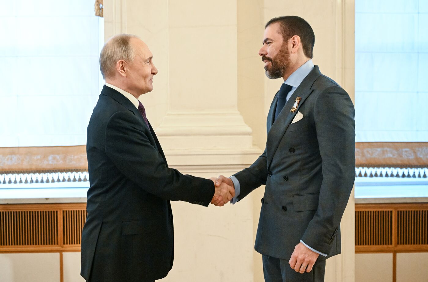 Прибытие глав иностранных делегаций в Кремль на праздничный концерт