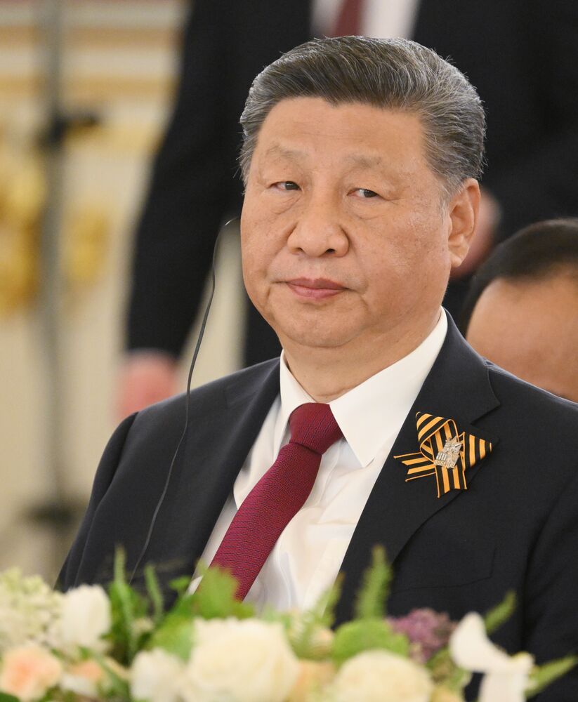 Обед от имени президента РФ для глав иностранных делегаций, прибывших на торжества по случаю празднования 80-летия Победы в ВОВ 